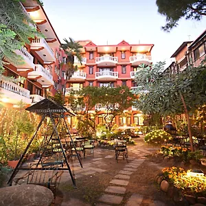 4* Otel Nirvana Boutique