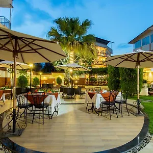 Moonlight Hotel